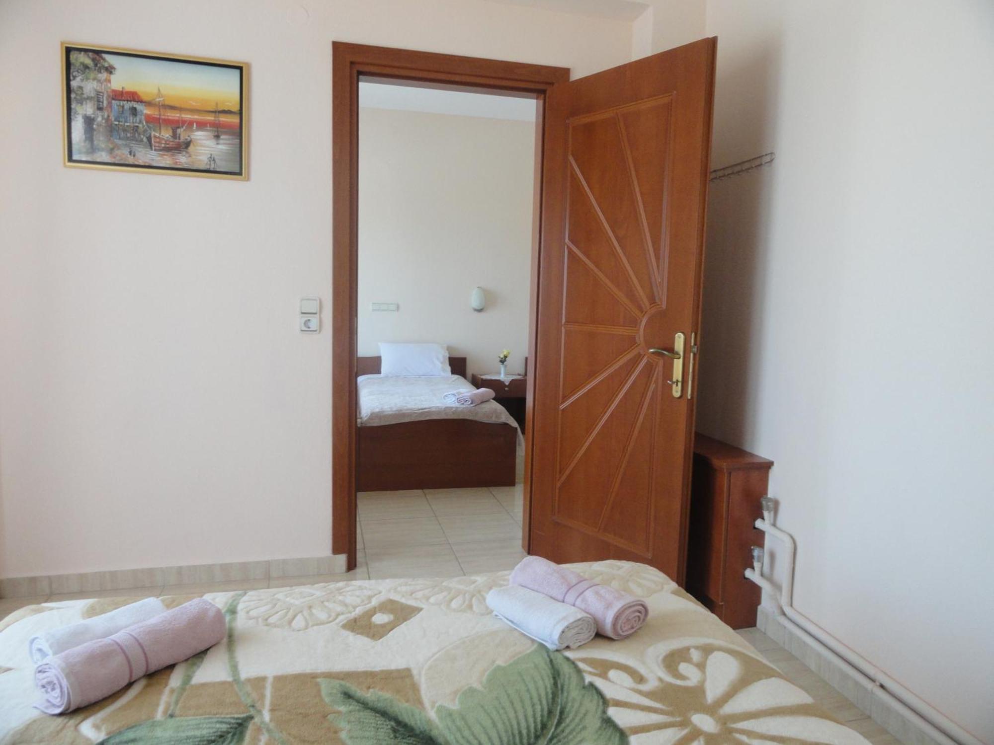 Pension Delfini Asprovalta Habitación foto