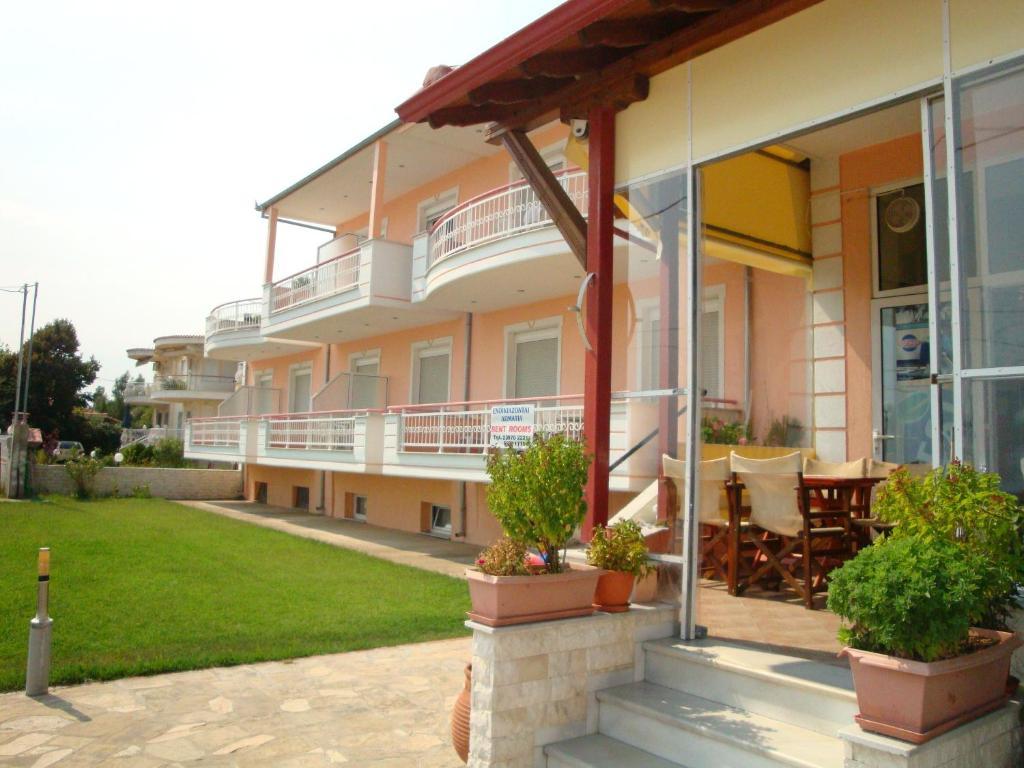 Pension Delfini Asprovalta Exterior foto